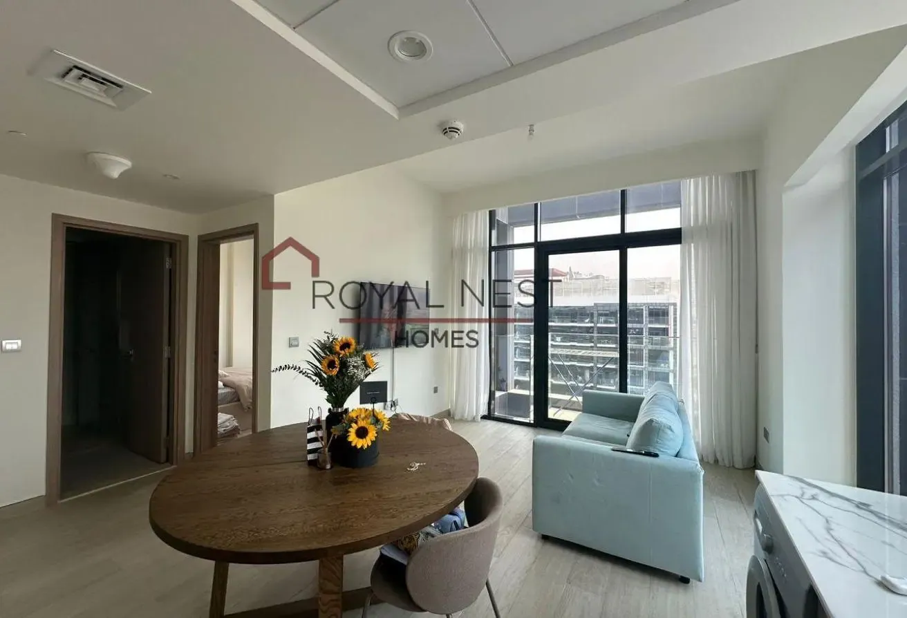 Luxury Furnished | Corner Unit | Boulevard View