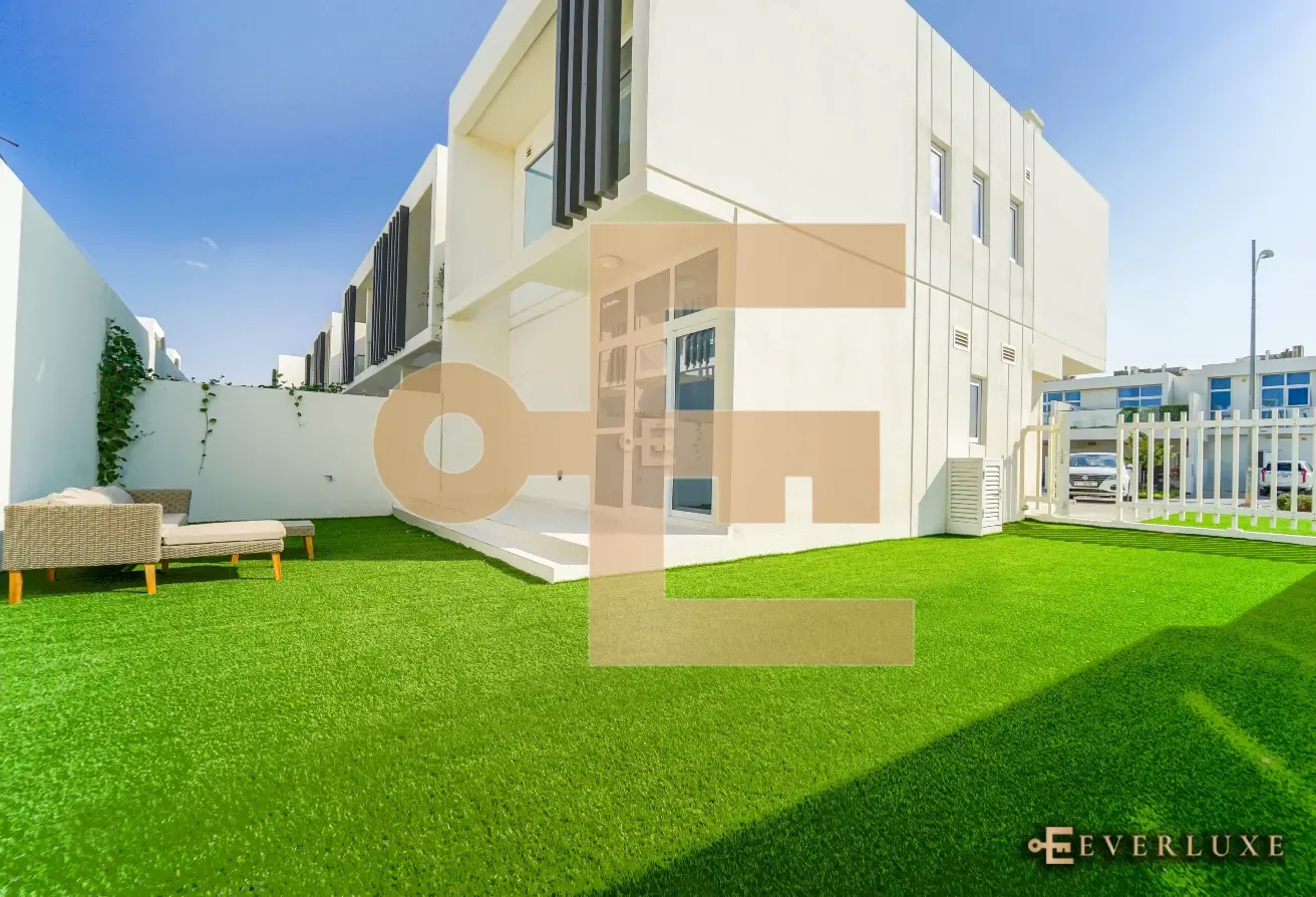 Spacious 3 BR Villa in Centaury, Damac Hills 2