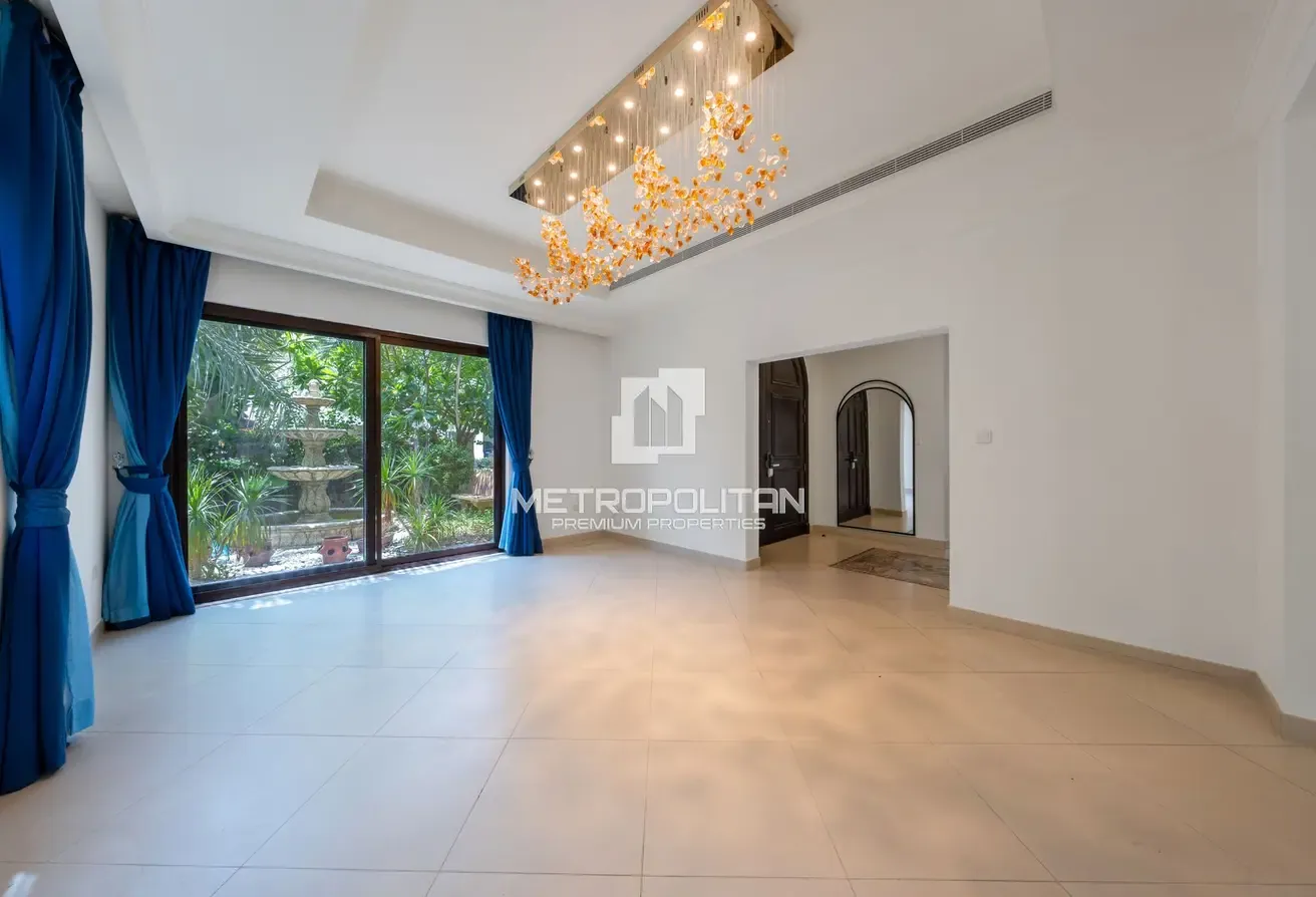 Partial Park View | Vacant | 4 Bed + Maid