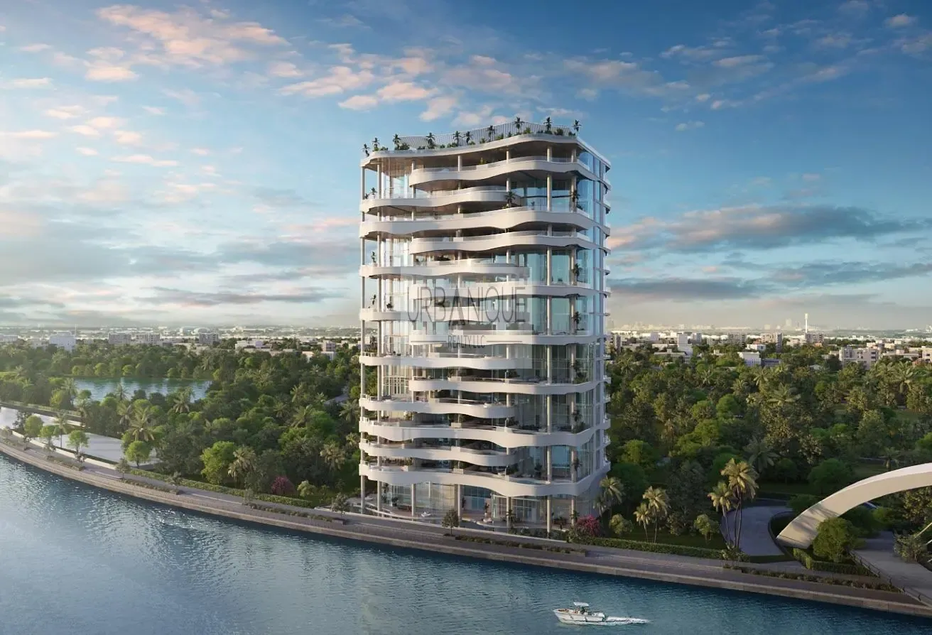 Ultra-Luxury Waterfront Penthouse | Genuine Resale