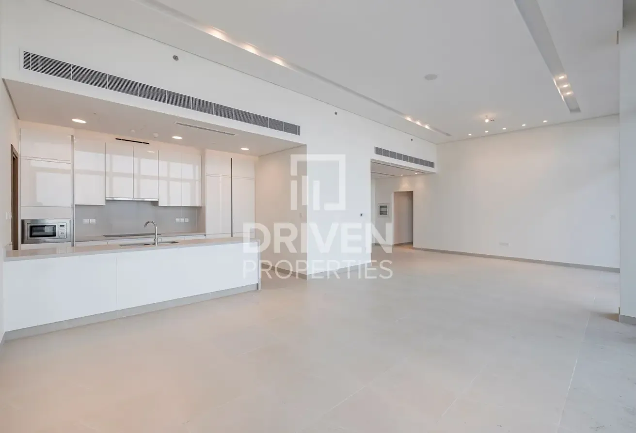 Double-Height Ceiling Penthouse | Prime Location