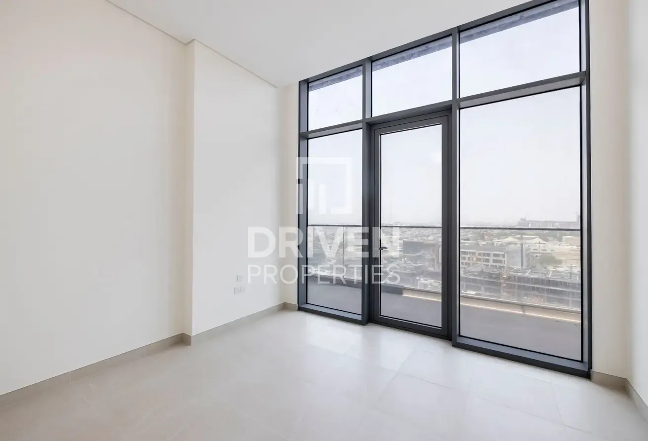 Double-Height Ceiling Penthouse | Prime Location