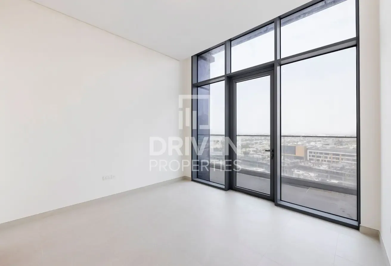 Double-Height Ceiling Penthouse | Prime Location