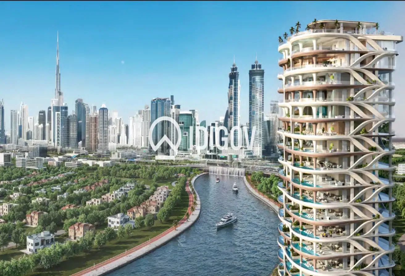 Penthouse | Waterfront Living |Prime Location