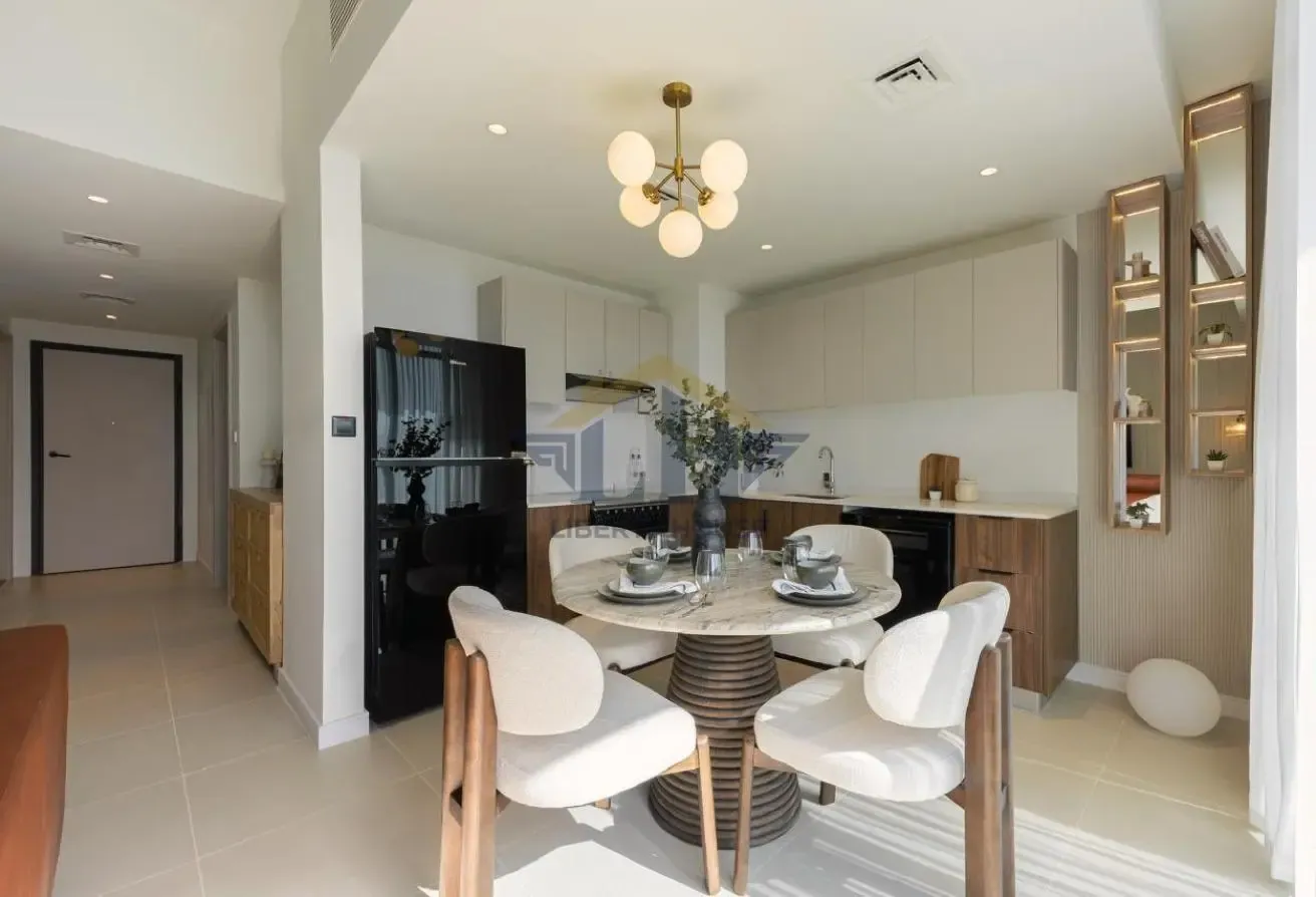 Modern Townhouse | Prime Investment Opportunity