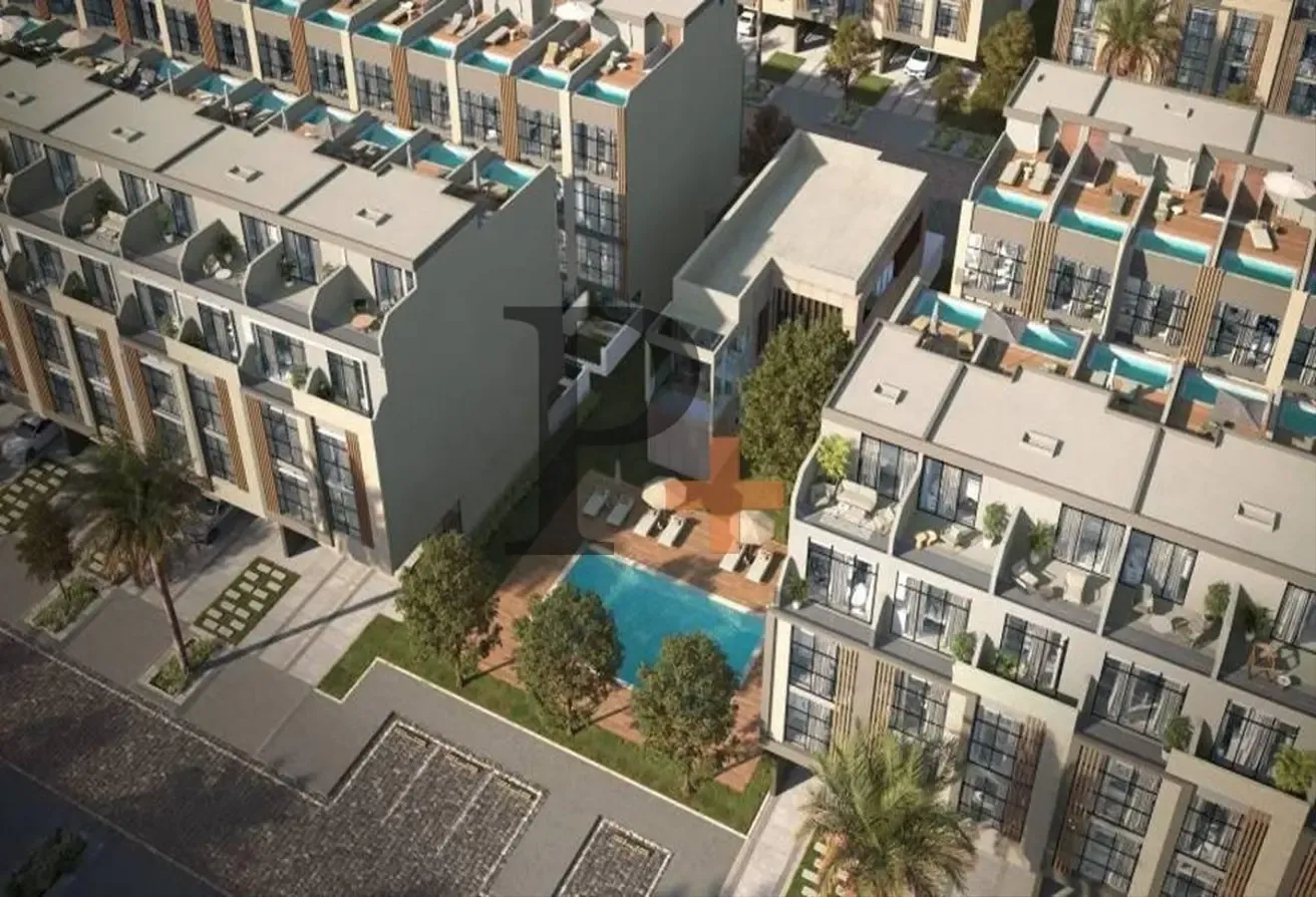 Freehold 2 Bedroom Townhouse