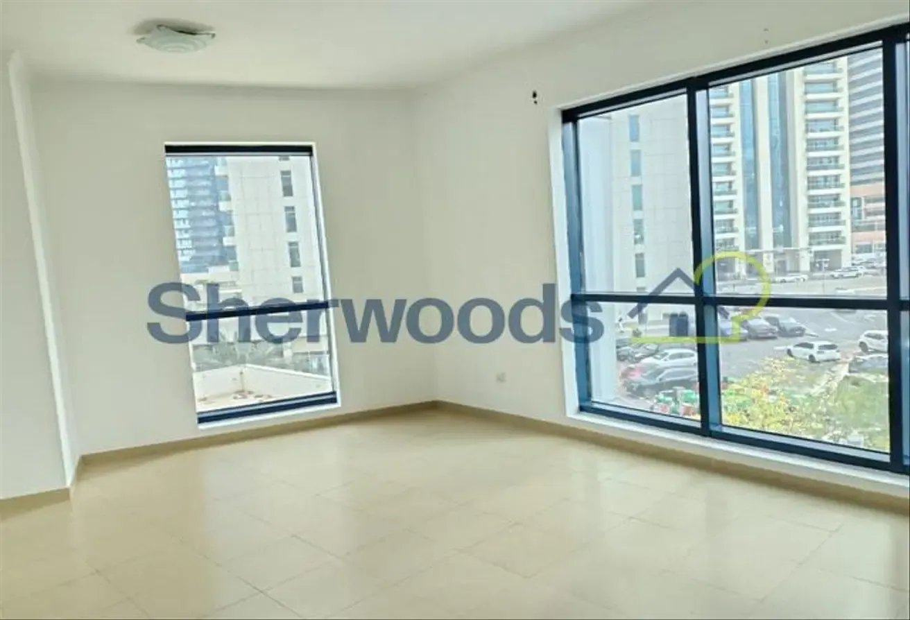 Spacious 2BR Duplex | Lake View | Jumeirah Bay X1