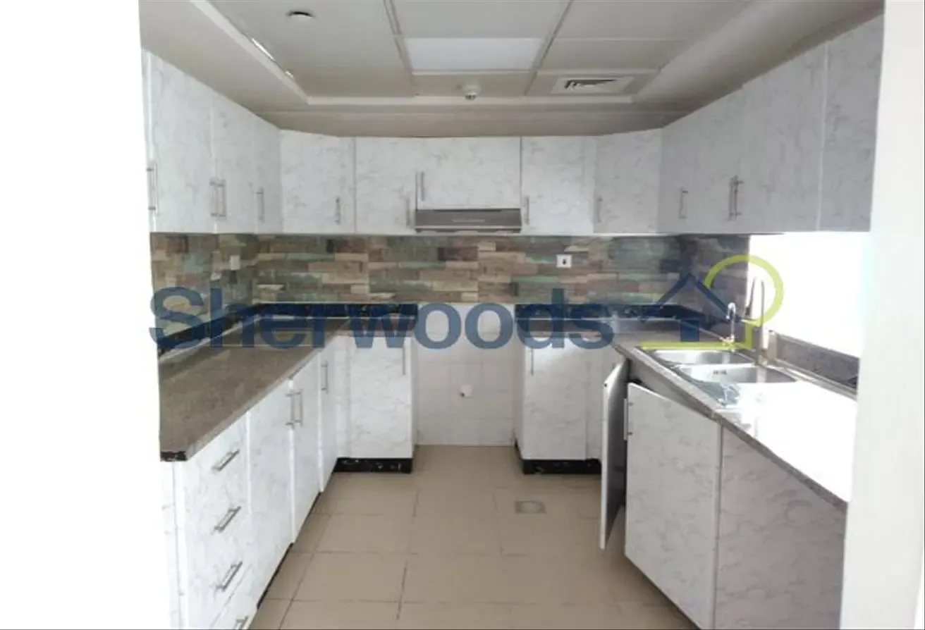 Spacious 2BR Duplex | Lake View | Jumeirah Bay X1
