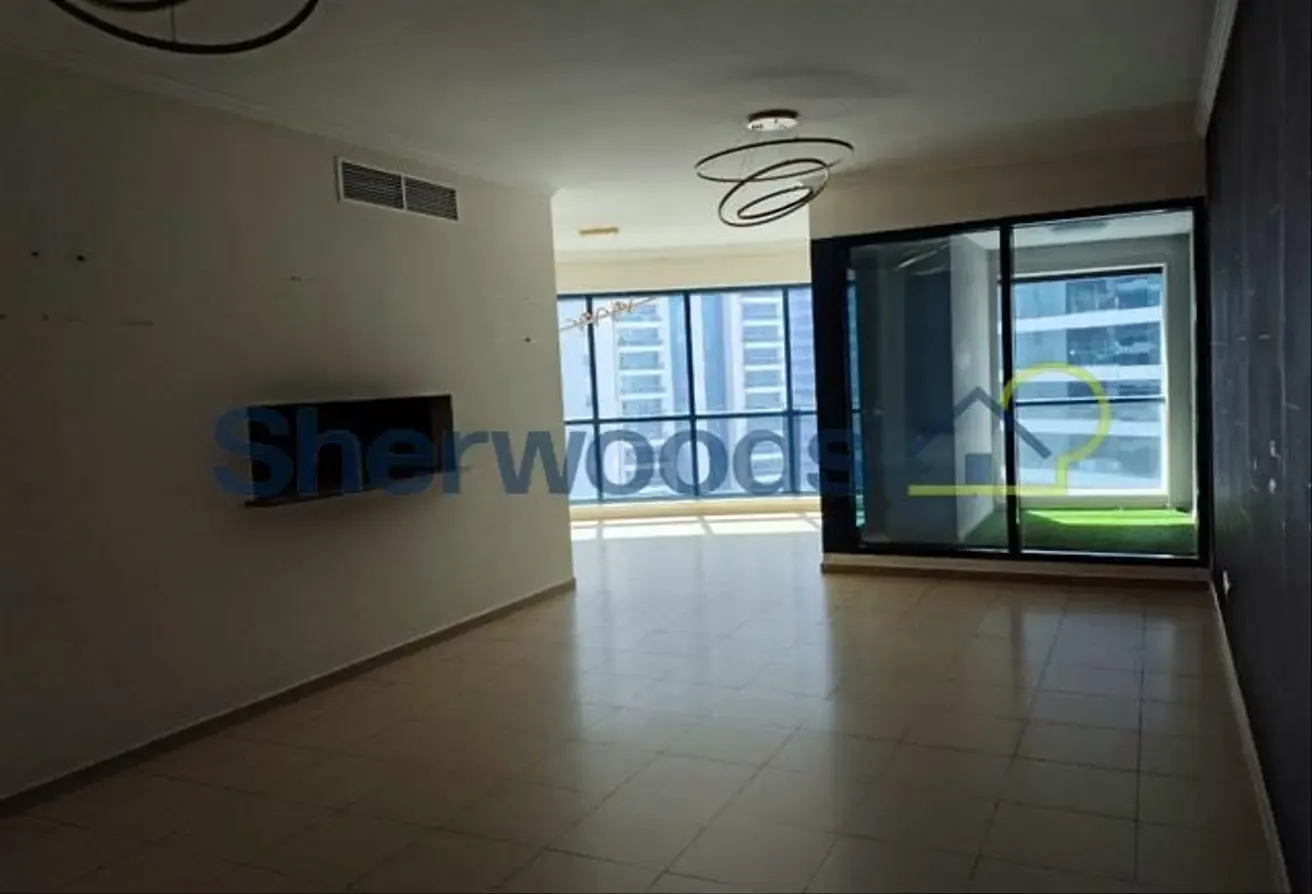 Spacious 2BR Duplex | Lake View | Jumeirah Bay X1