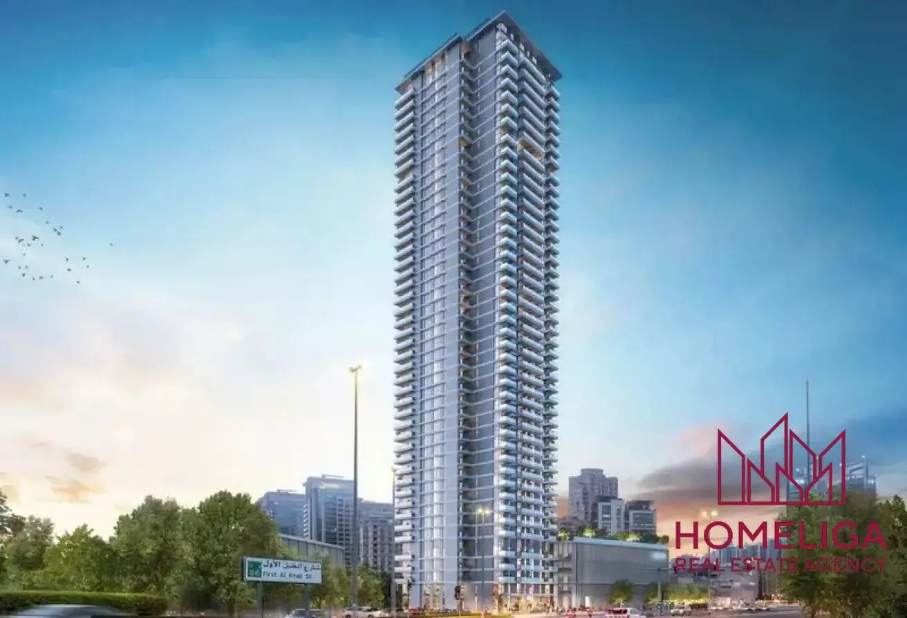 Corner unit | Top Floor | Motivated Sale