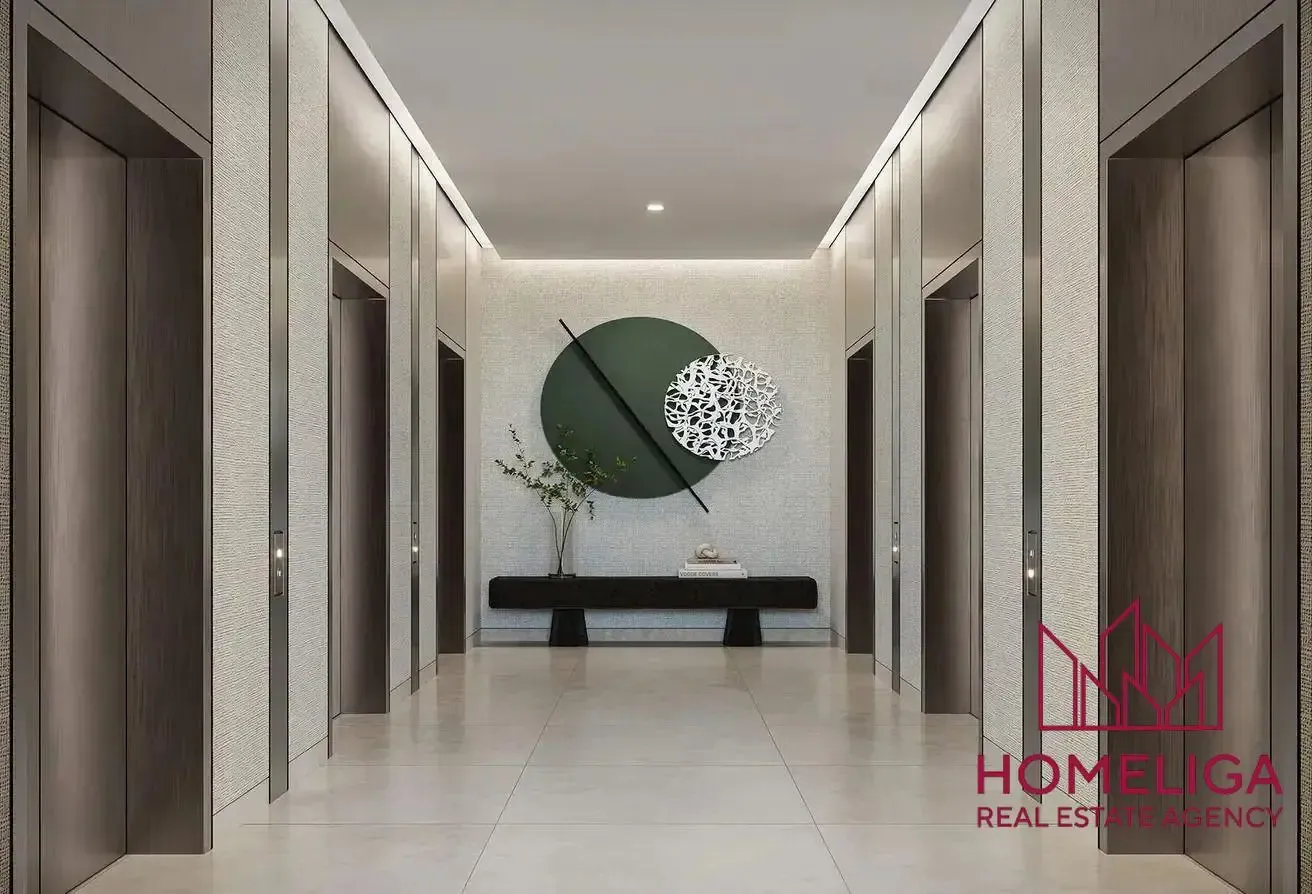 Corner unit | Top Floor | Motivated Sale