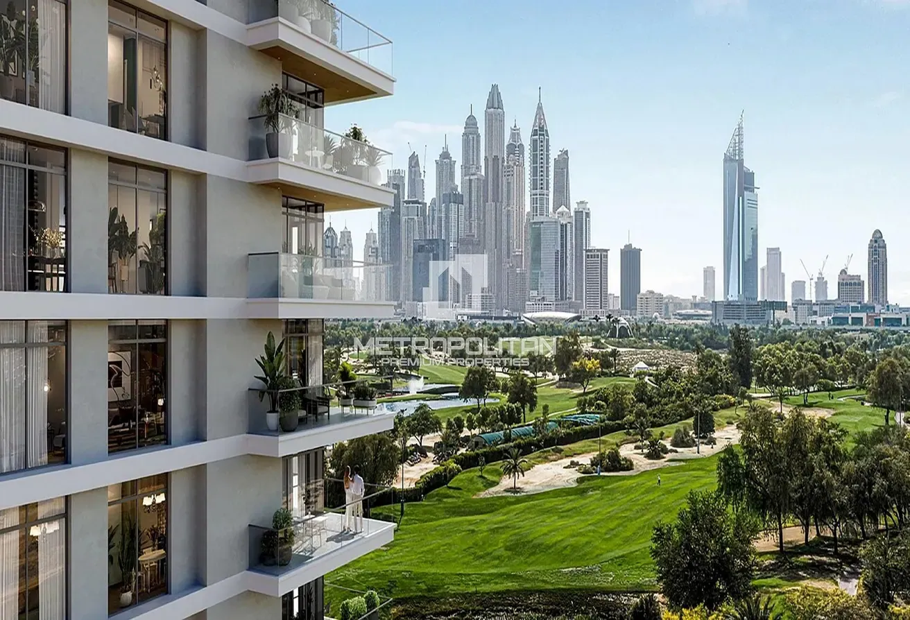 1 BR Sky Collection | Corner Unit |Racecourse View