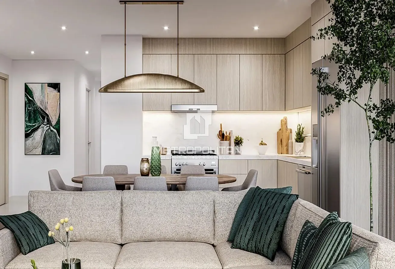 1 BR Sky Collection | Corner Unit |Racecourse View