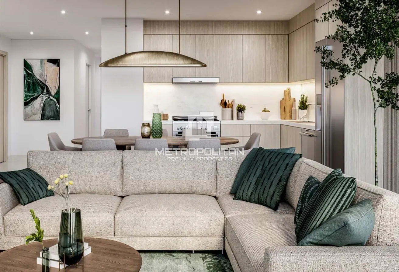 1 BR Sky Collection | Corner Unit |Racecourse View