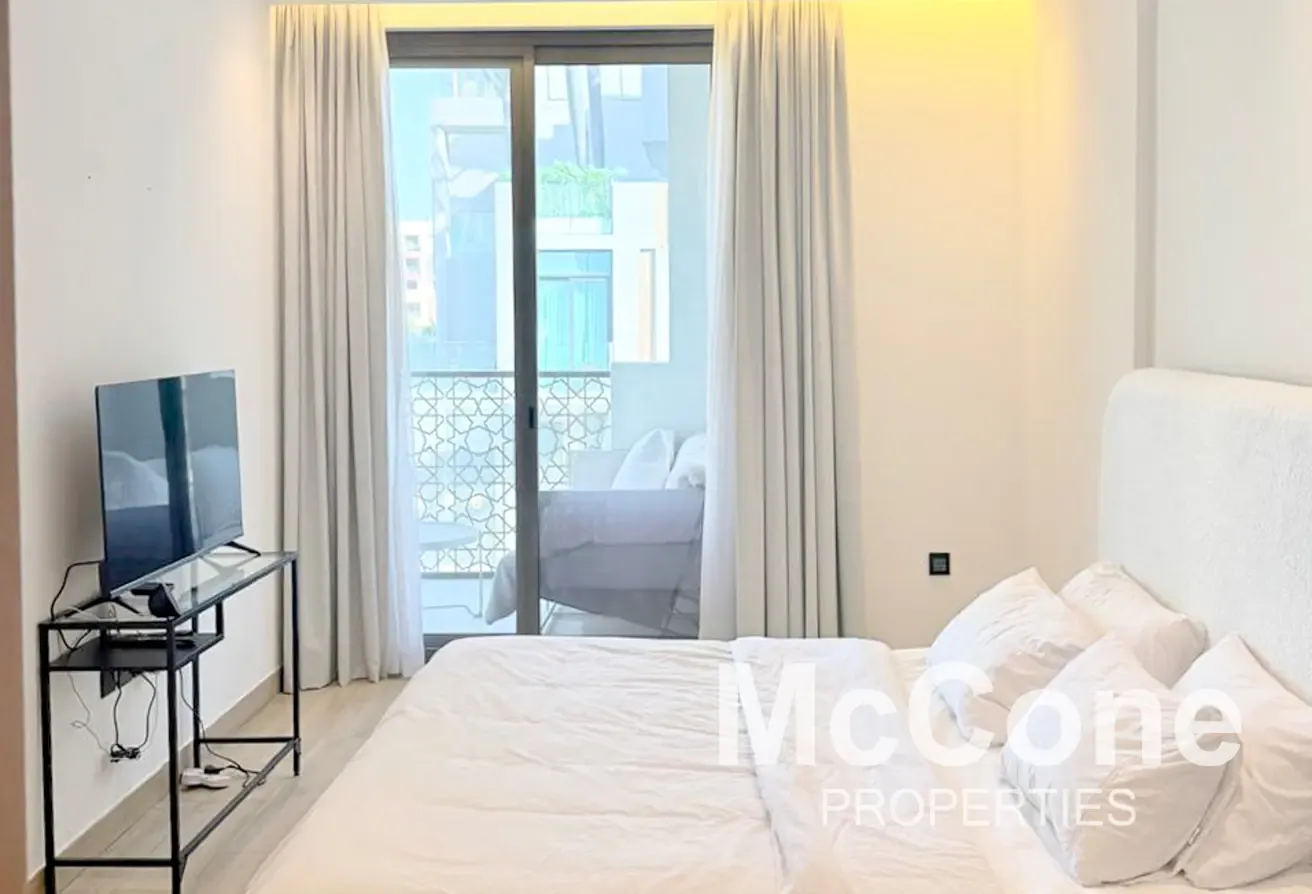 Premium Quality | Vacant | Modern Unit