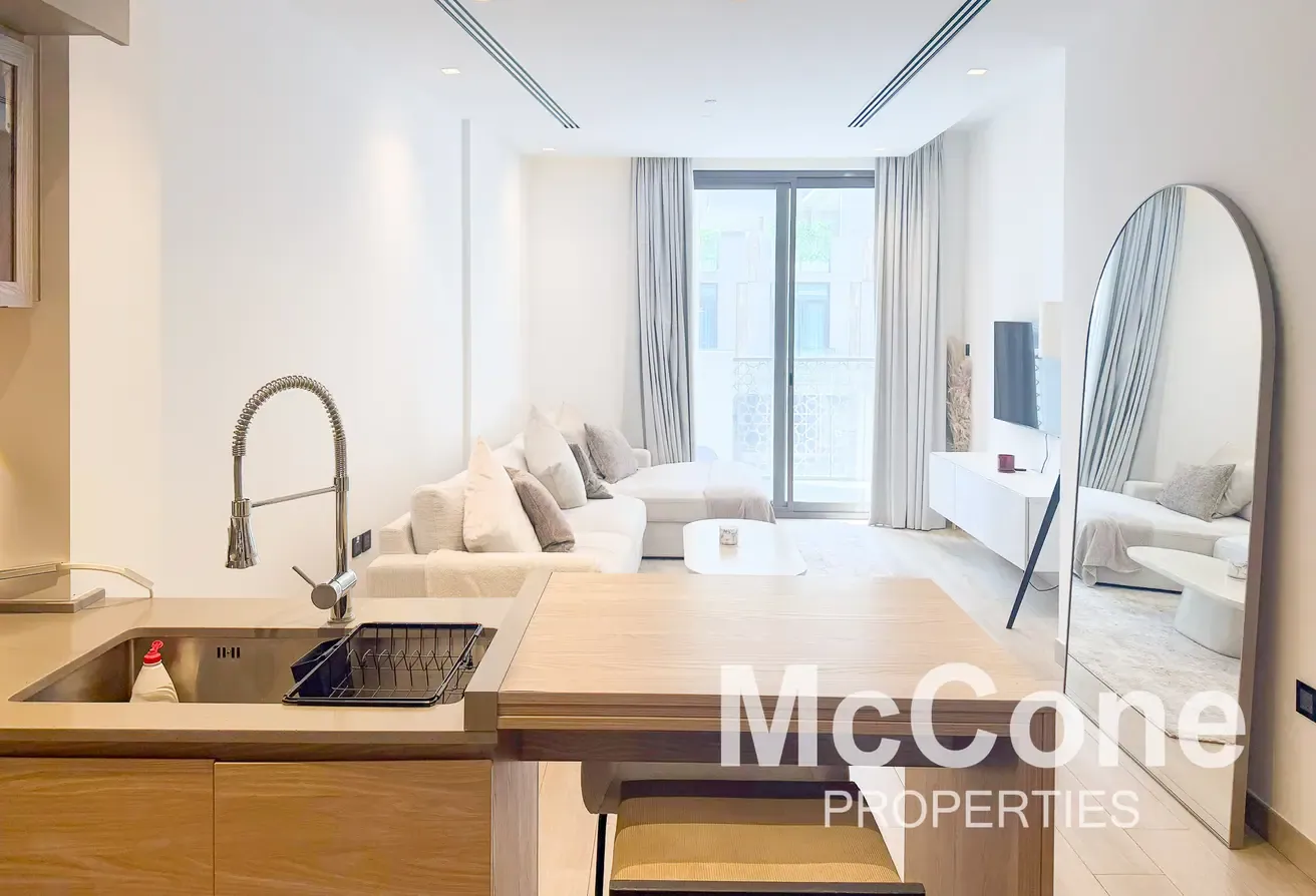 Premium Quality | Vacant | Modern Unit