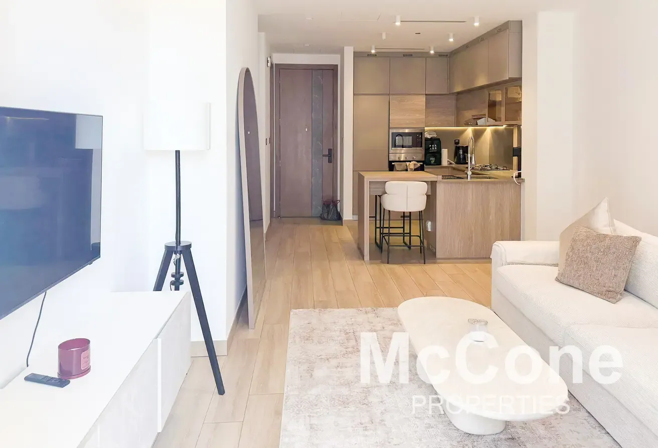 Premium Quality | Vacant | Modern Unit