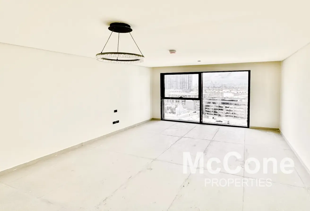 Motivated Seller | Brand New | Mid Floor