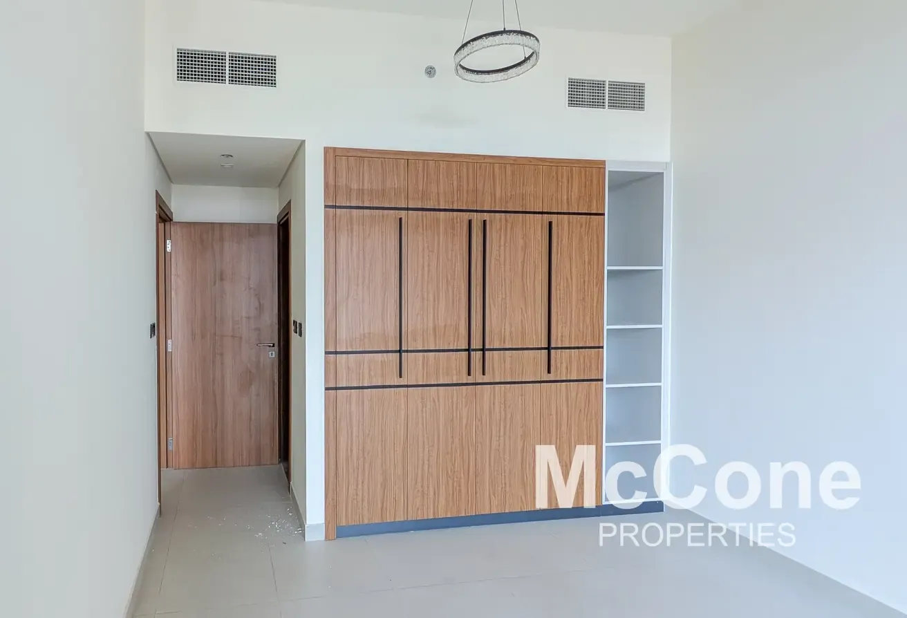 Motivated Seller | Brand New | Mid Floor