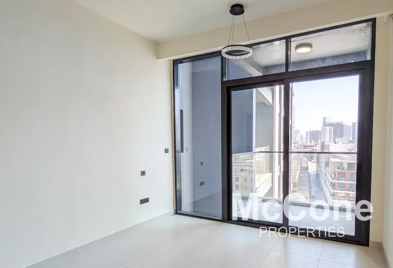 Motivated Seller | Brand New | Mid Floor