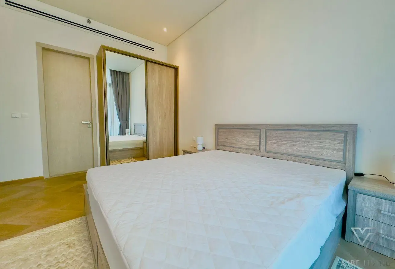 Fully Furnished | Vacant On Transfrer | Best Deal
