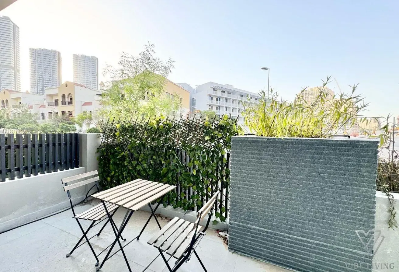 Fully Furnished | Vacant On Transfrer | Best Deal