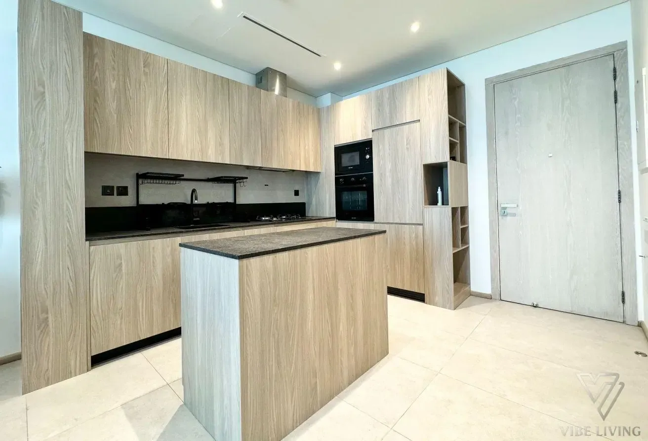Fully Furnished | Vacant On Transfrer | Best Deal