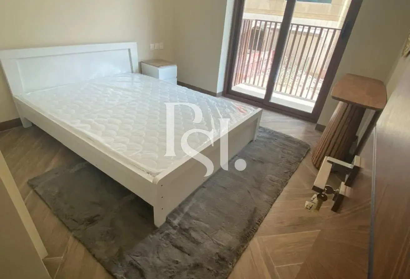 Corner Unit | Furnished | Tenanted | Good ROI