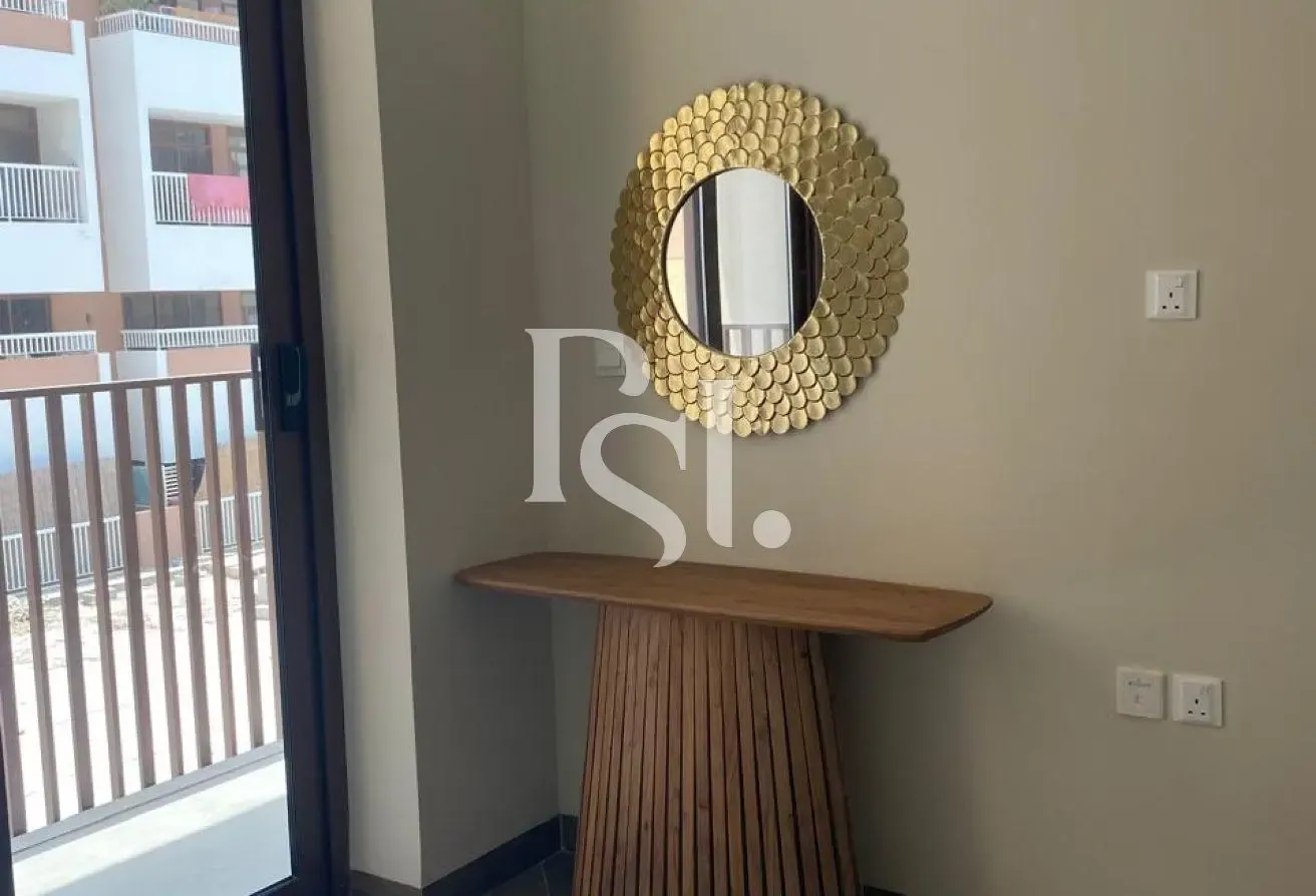 Corner Unit | Furnished | Tenanted | Good ROI