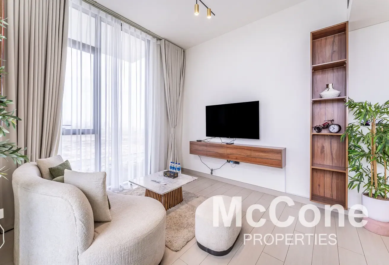 Vacant Unit | High Returns | Near Exit