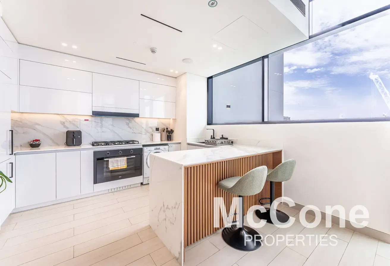 Vacant Unit | High Returns | Near Exit