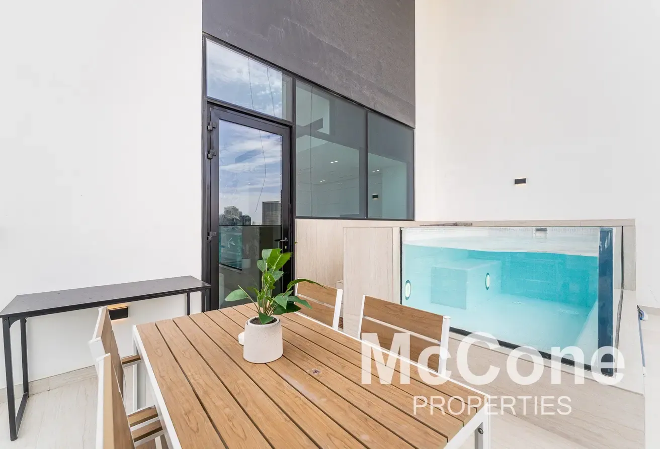 Vacant Unit | High Returns | Near Exit