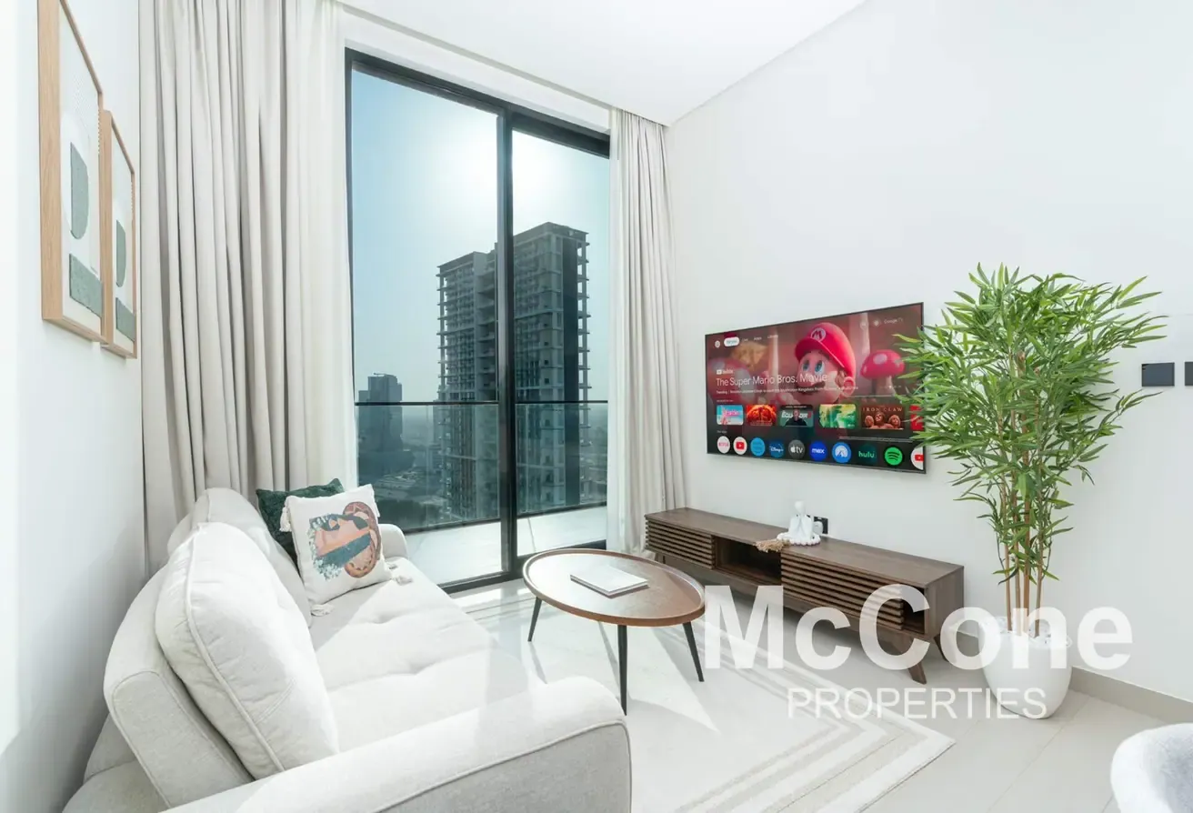 Contemporary | Vibrant | Sophisticated