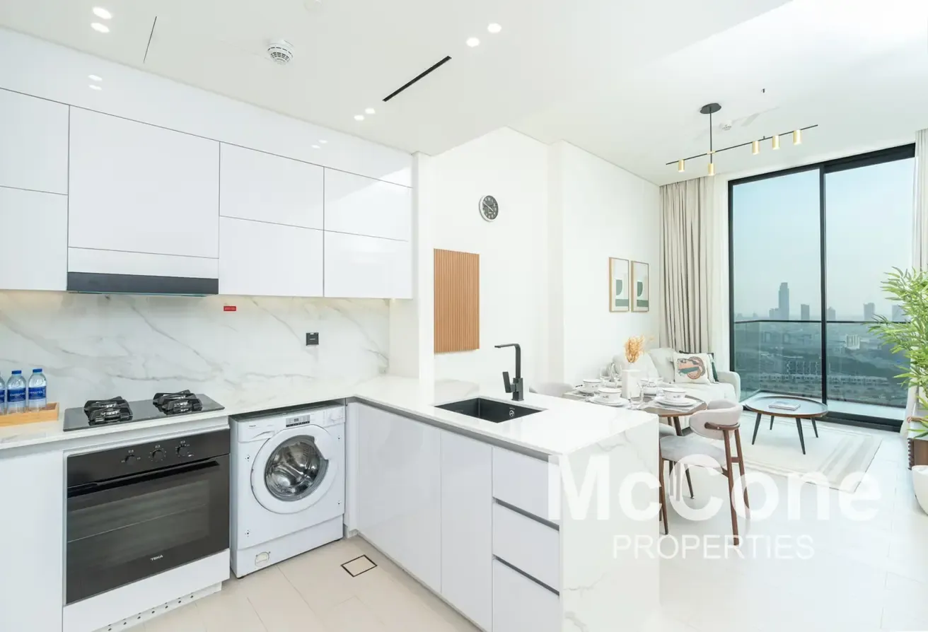 Contemporary | Vibrant | Sophisticated