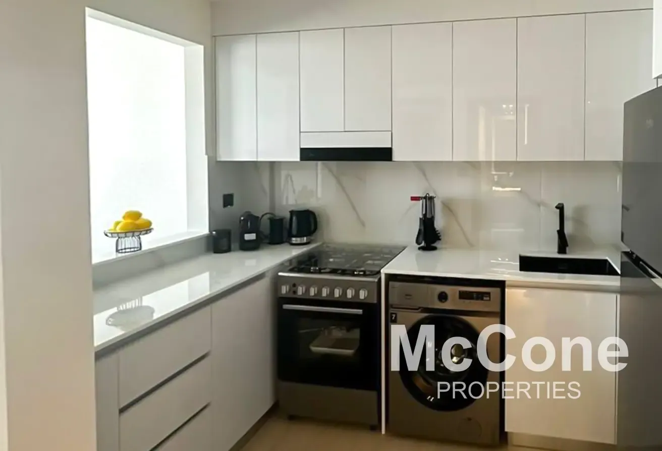 High Floor | Motivated Seller | Vacant