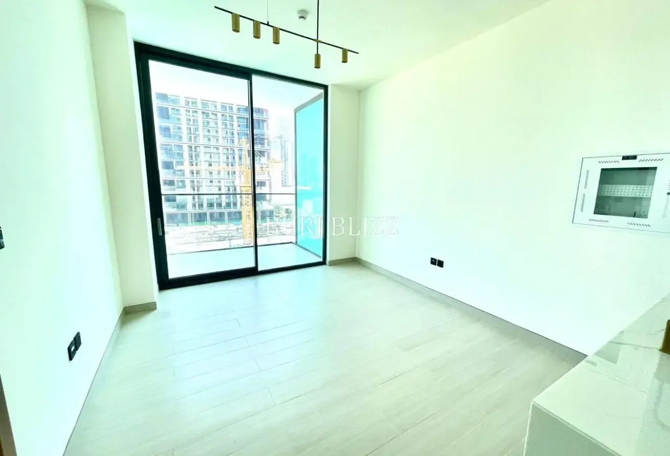 Exceptional 1BR | Prime Investment | Pool View