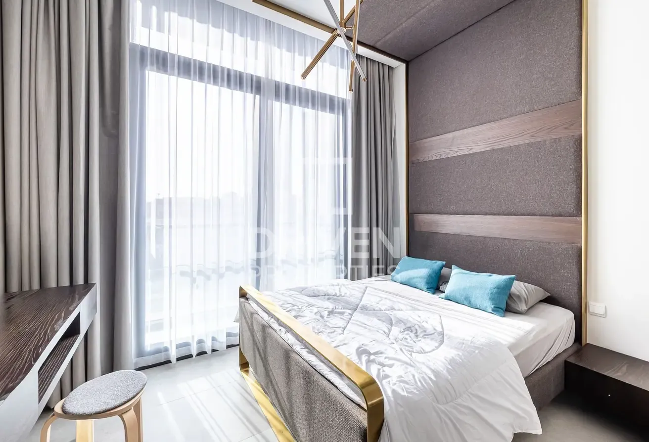 Amazing Studio | Furnished | Tenanted Unit