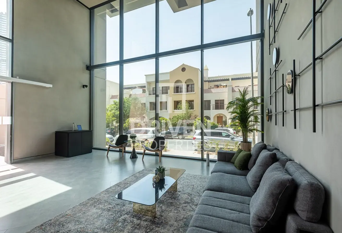 Amazing Studio | Furnished | Tenanted Unit
