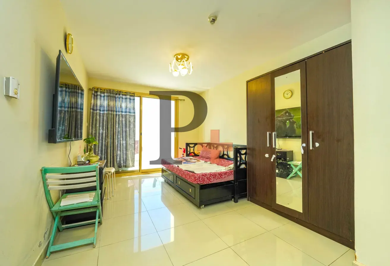spacious | motivated seller | Negotiable