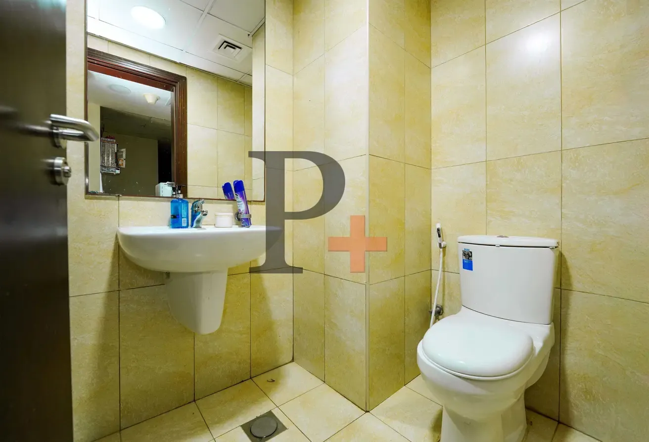 spacious | motivated seller | Negotiable