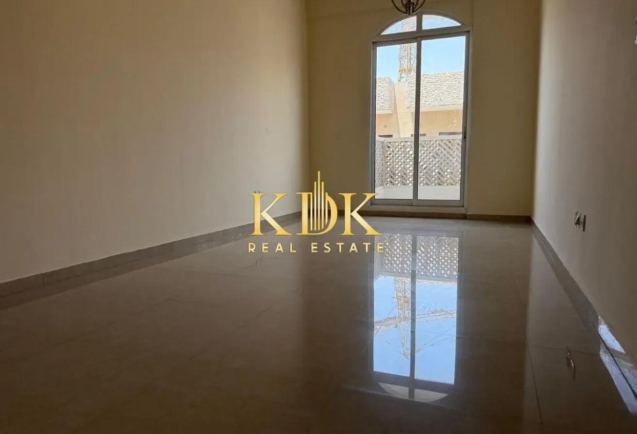 Vacant 2BR | Ideal for End user | Modern Layout