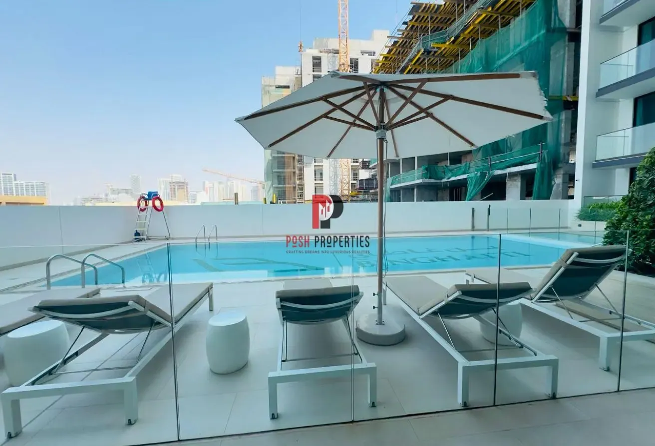 Spacious Unit l Prime location l Hot property