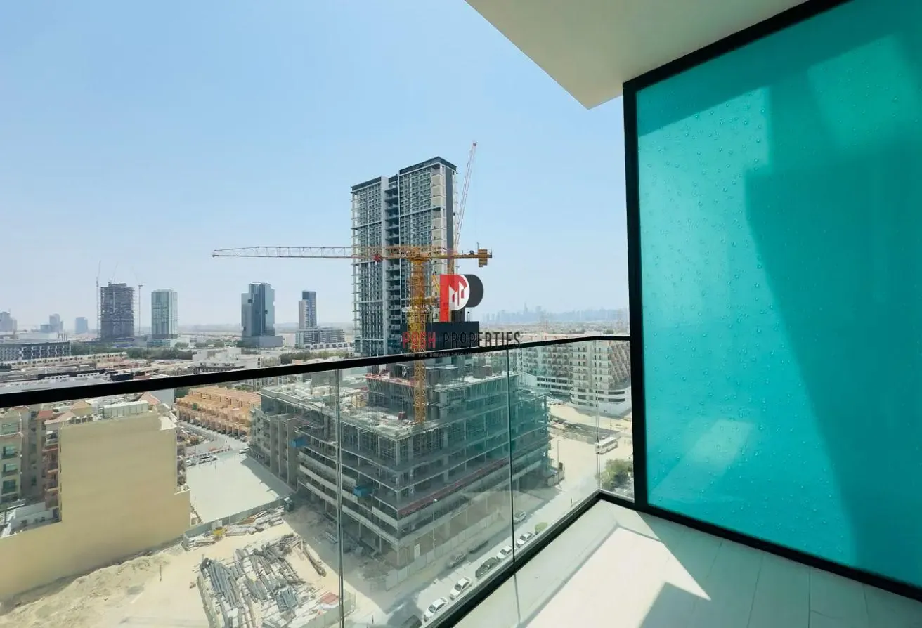 Spacious Unit l Prime location l Hot property