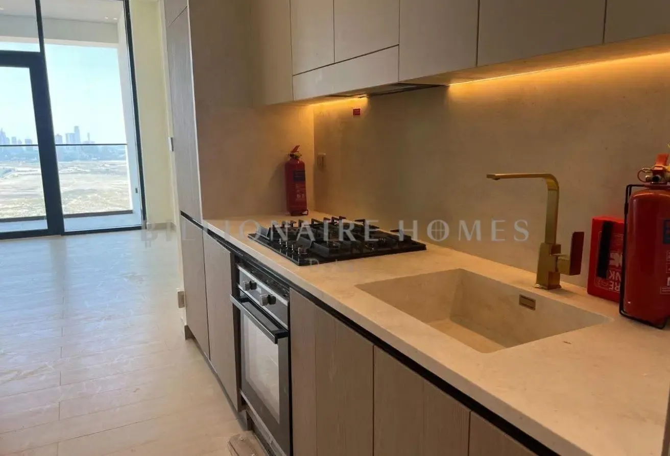 Vacant | Modern Studio | Prime Location