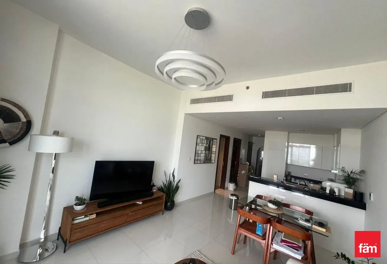 2 Br | High Floor | High ROI | Golf View