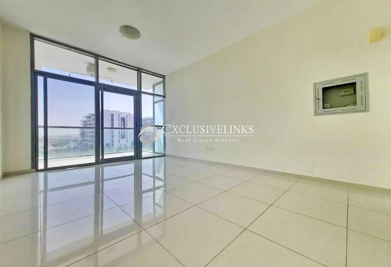 Golf Studio | Good ROI | Tenanted