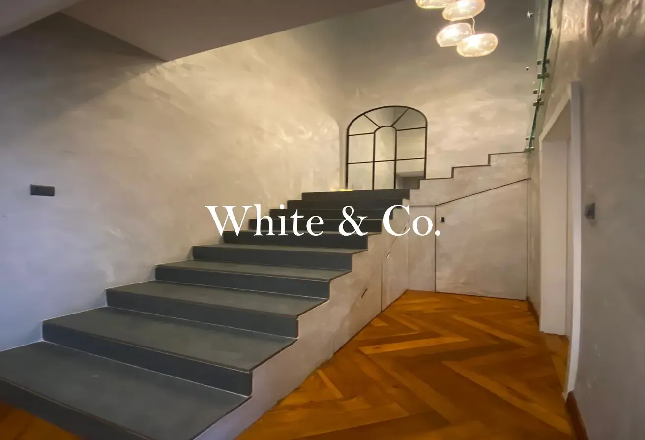Vacant | Golf Views | Impressive Duplex