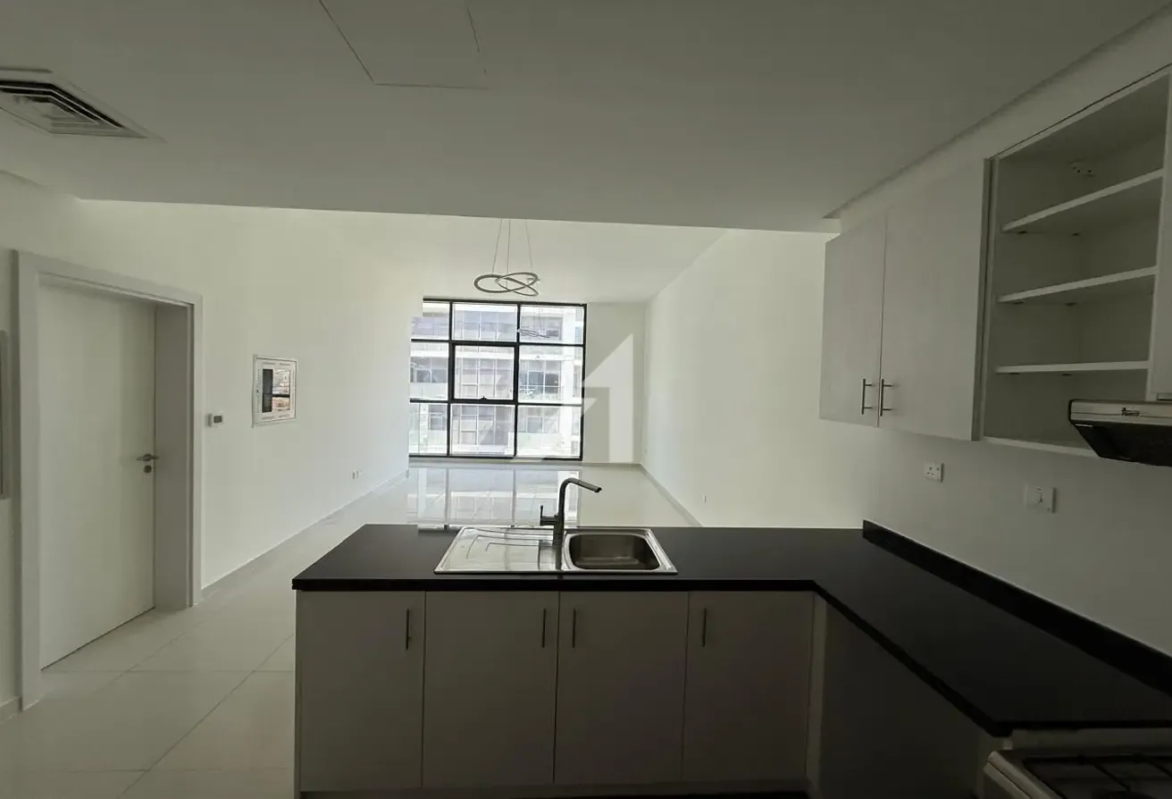 Exclusive |Golf View | High Floor |Well Maintained
