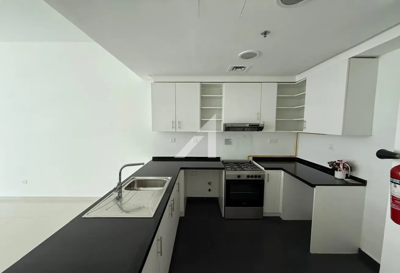 Exclusive |Golf View | High Floor |Well Maintained