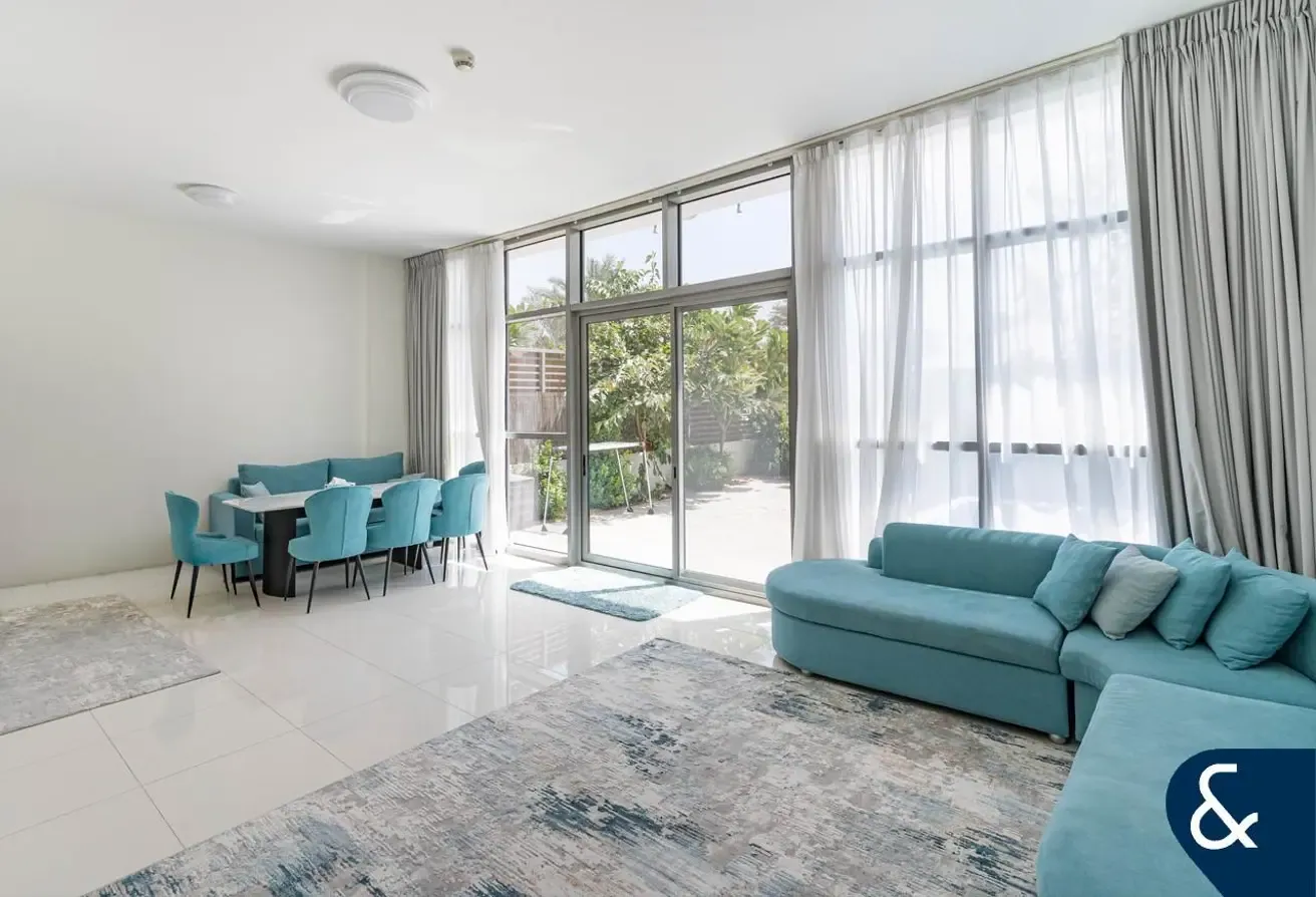 Duplex APT | Golf View | Partially Upgraded